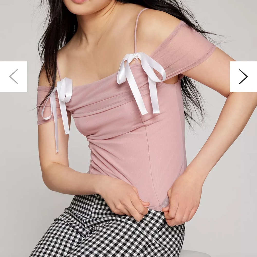 Kimchi Blue Allison Mesh Cold-Shoulder Top